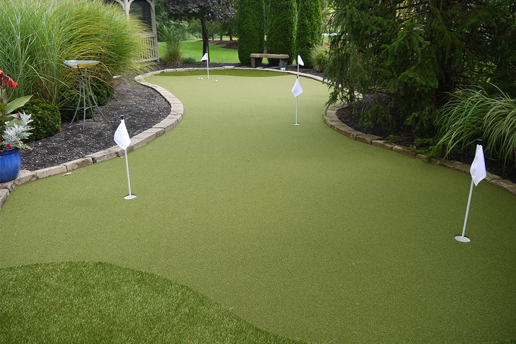 Residential Putting Green - Image 2