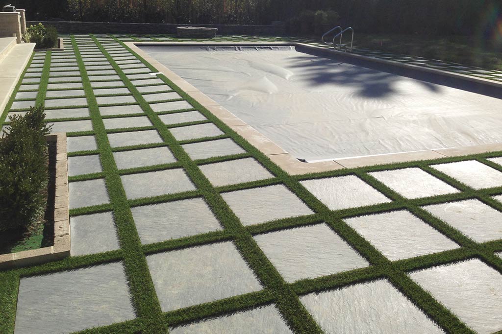 Turf + Pavers - Image 2