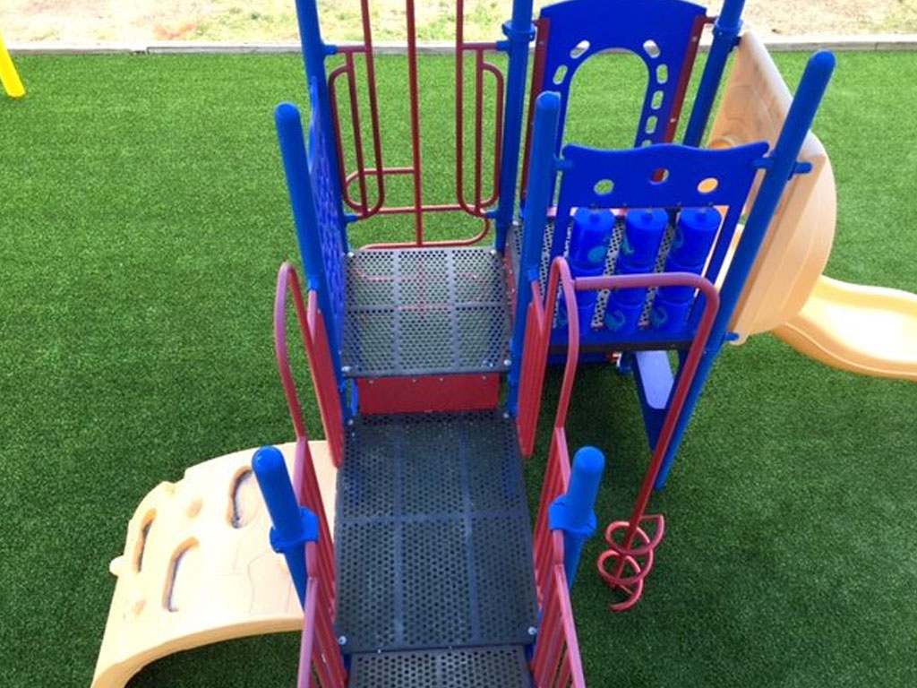 St. Stephens Community Center - playgroundgrass st stephens community center 6